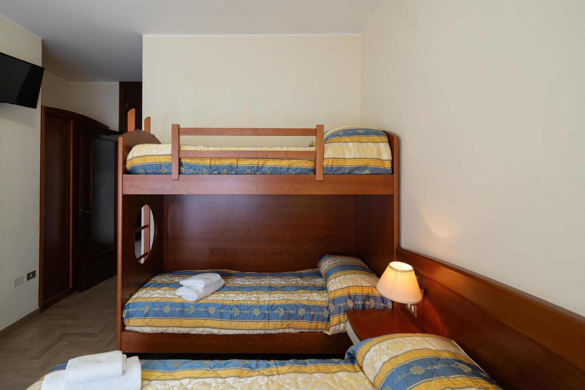 Easy Hotel Meryon Sottomarina Dış mekan fotoğraf